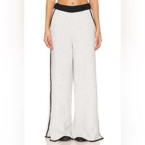 WeWoreWhat Piped Wide Leg Pull On Sweater Knit Pants in Grey Black Women’s small
